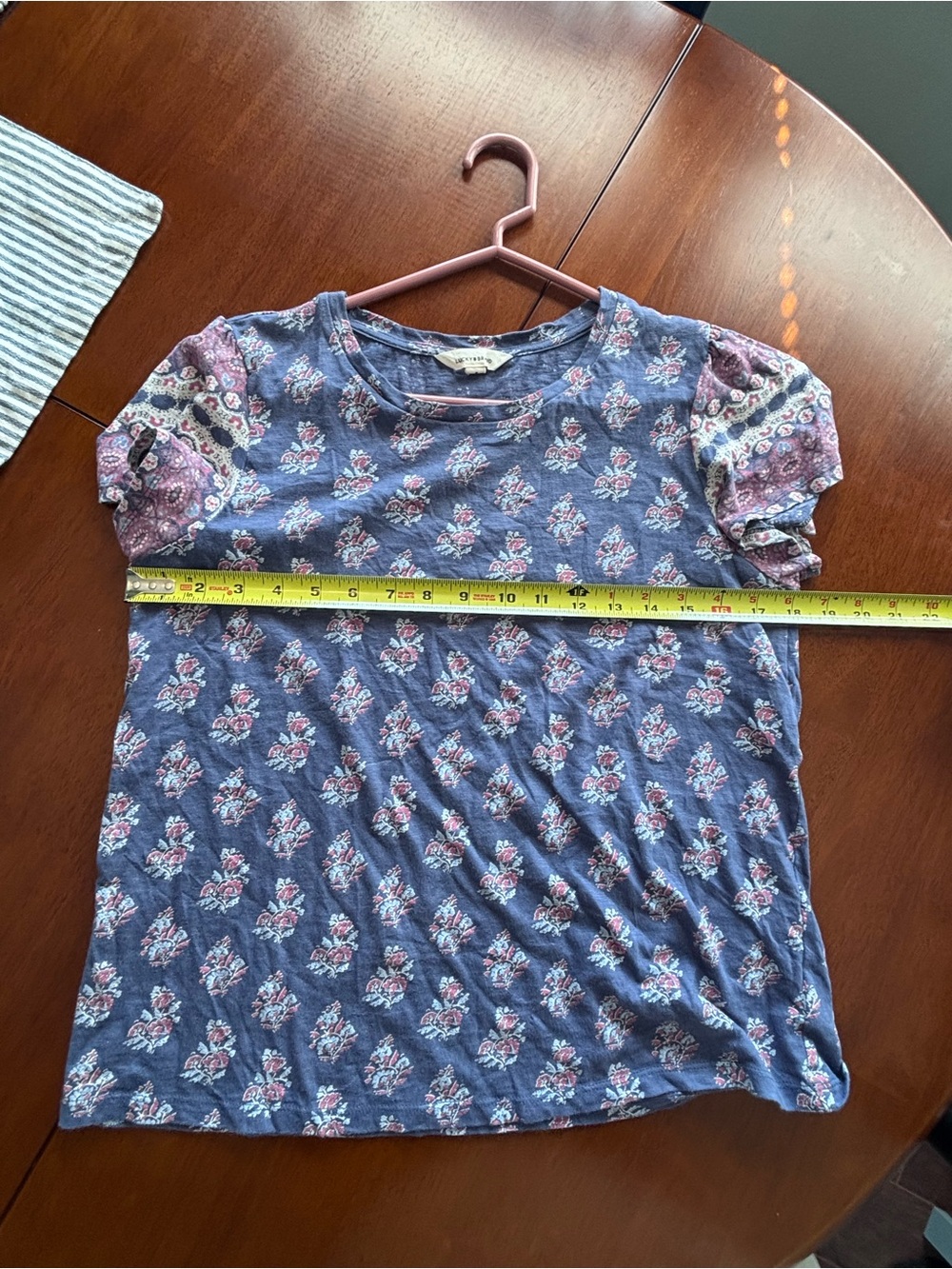 Lucky Brand Navy Floral Short-Sleeve Tee sz S - Picture 7 of 7
